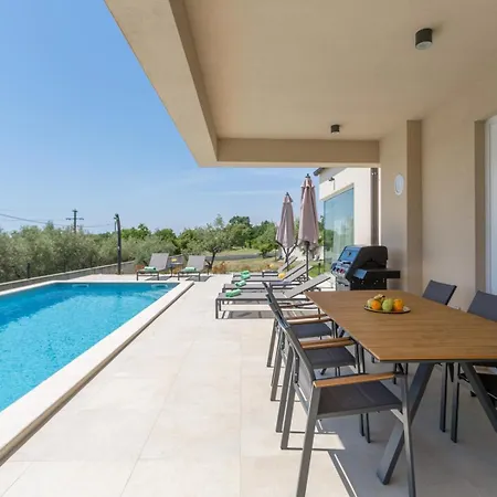 Villa Bella N Visnjan