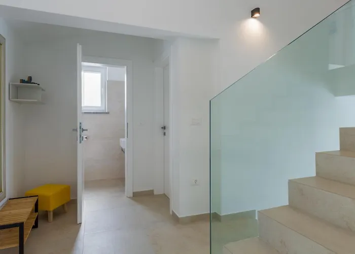 Bella N 빌라 Višnjan